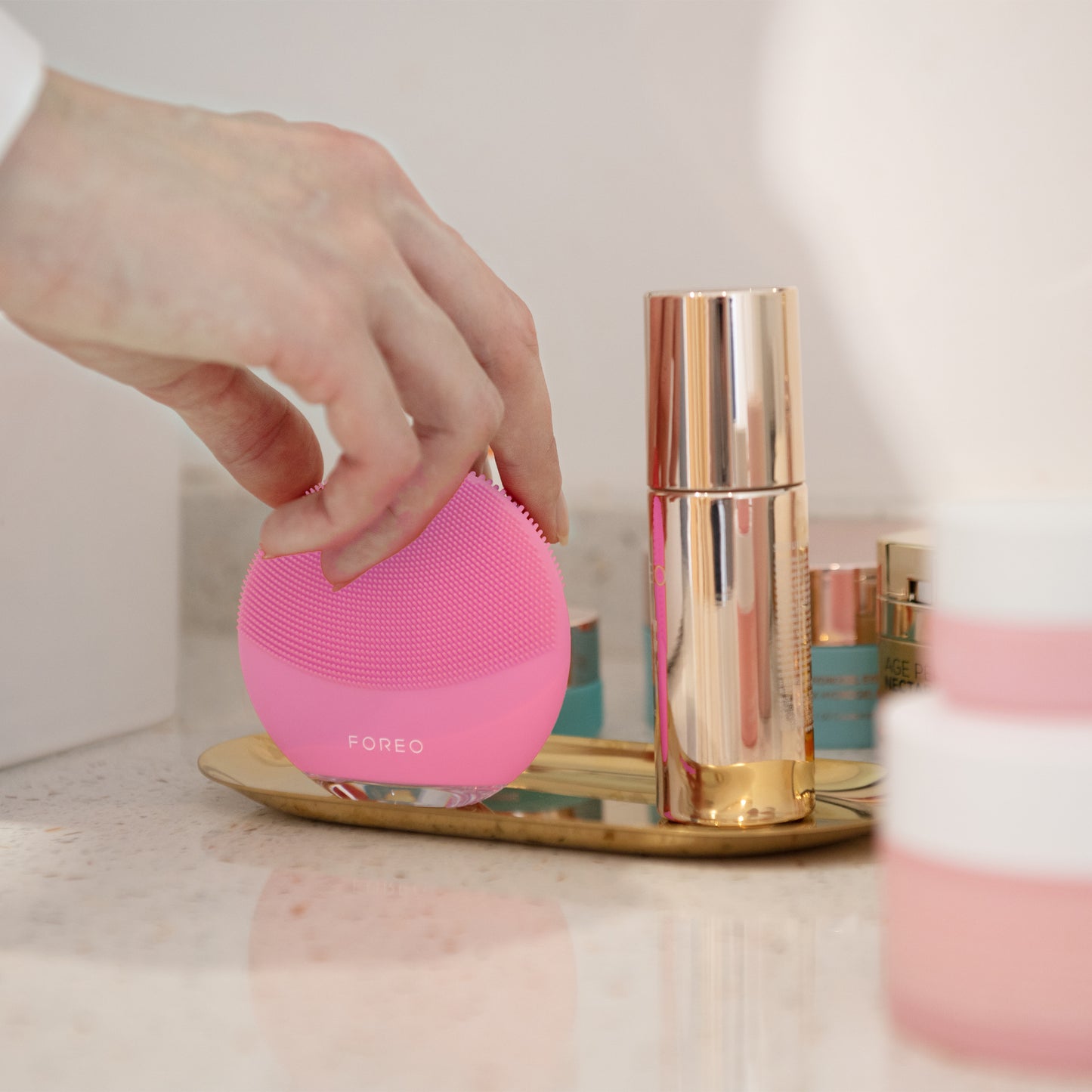 FOREO LUNA™ 4 mini