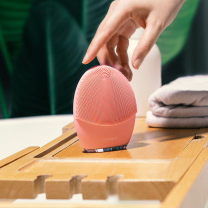 FOREO LUNA™ 4